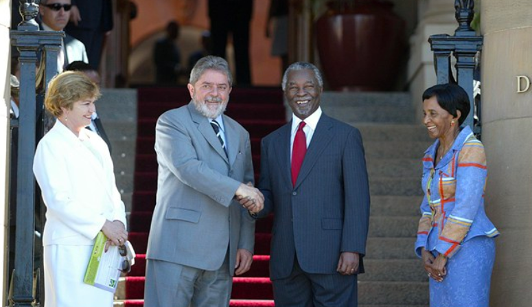 Presidente Lula com presidente da África do Sul, Thabo Mbeki, no primeiro ano do Governo Lula